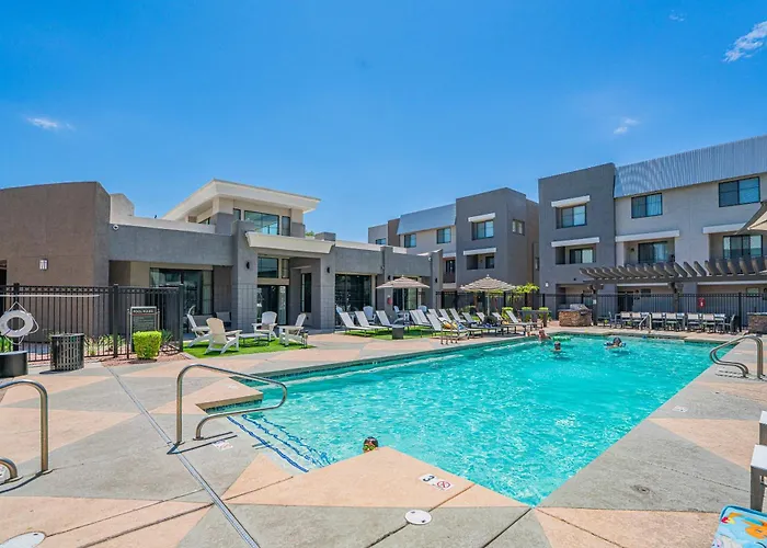 Apartment Walk To Westgate W Modern Pool Gym Parking Wd